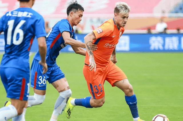  里尔新援首秀破门，助球队客场战平强敌  