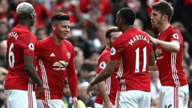  莱比锡红牛豪取五连胜，年轻阵容势不可挡  